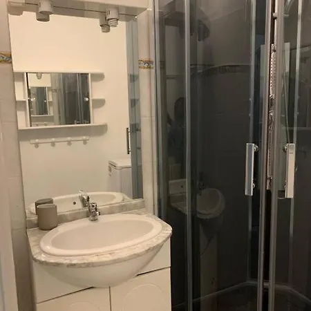 Meublé Proche Du Centre - Wifi/parking Appartement Clermont-Ferrand